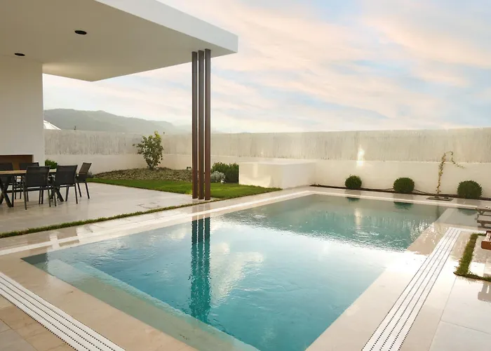 Ashta Gold Villa *
